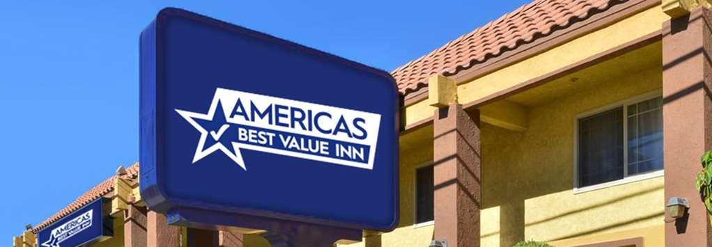 Americas Best Value Inn East Greenbush Exterior foto